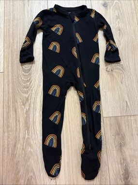 Kyte baby zippered footie rainbow